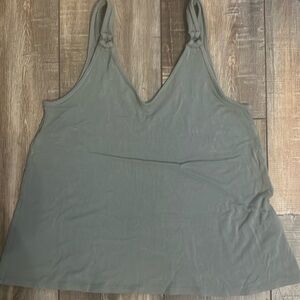 Woman’s Abercrombie and Fitch tank top size small